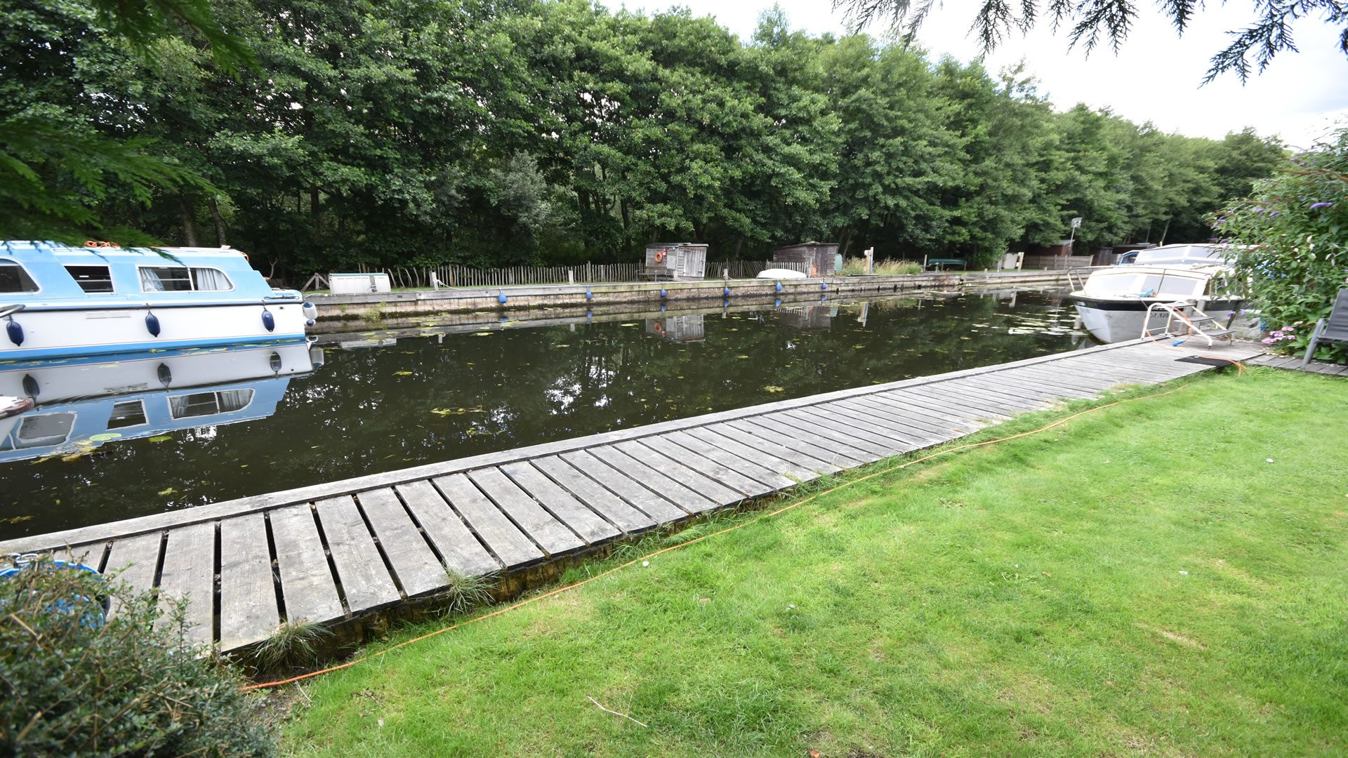 Mooring plot, Wayford Bridge Waterside Estate Agents