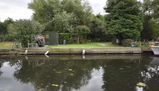 Wayford Bridge - Mooring plot