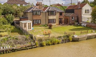 Reedham - 3 Bedroom Semi-detached house