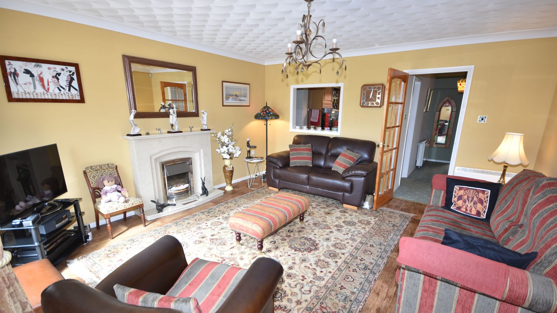 3 bedroom house, Reedham Waterside Estate Agents