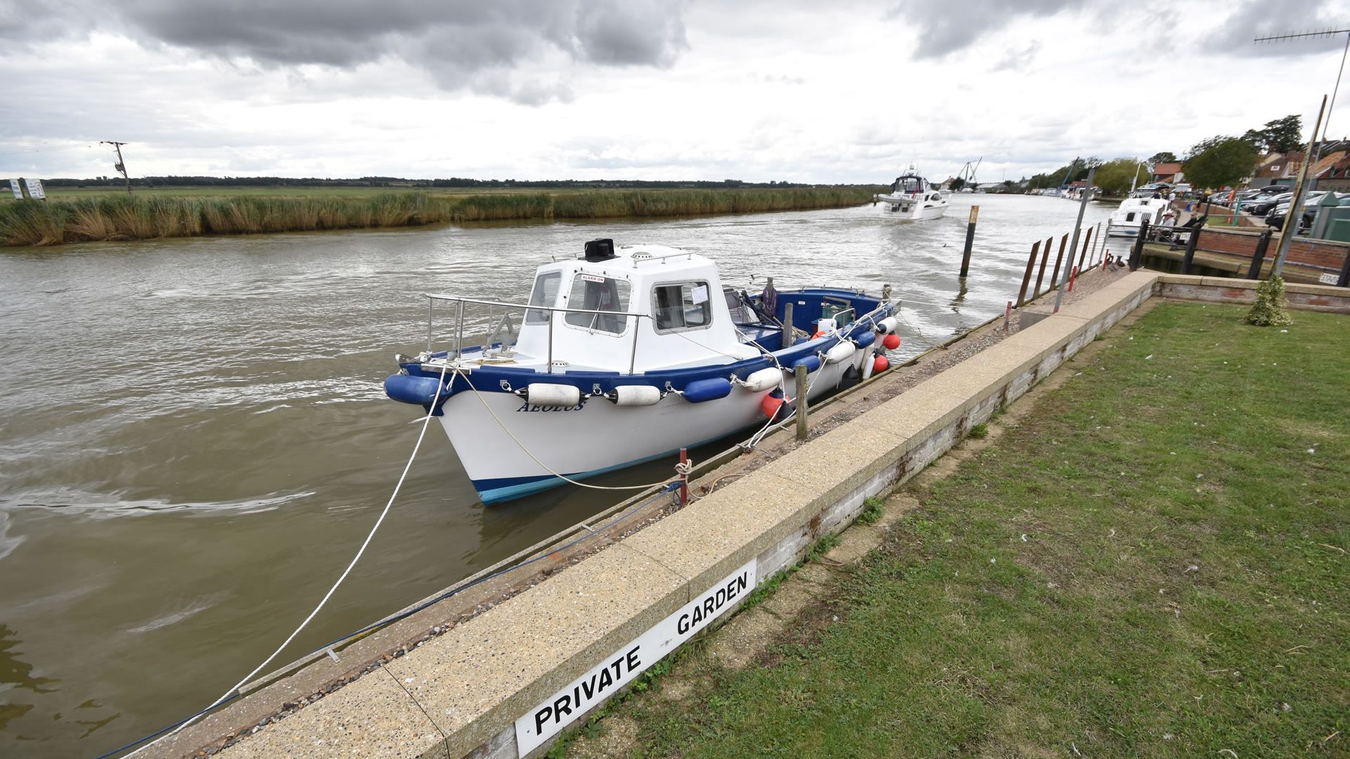 3 bedroom house, Reedham Waterside Estate Agents