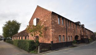 Beccles - 2 Bedroom End of terrace