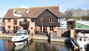 Wroxham - 3 Bedroom Town house