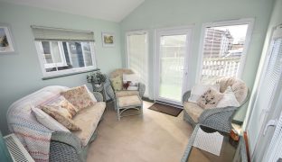 Repps with Bastwick - 3 Bedroom Detached bungalow