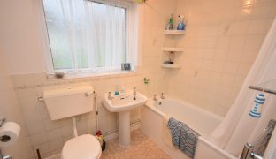 Winterton on Sea - 2 Bedroom Semi-detached bungalow