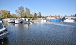 Potter Heigham - Mooring plot