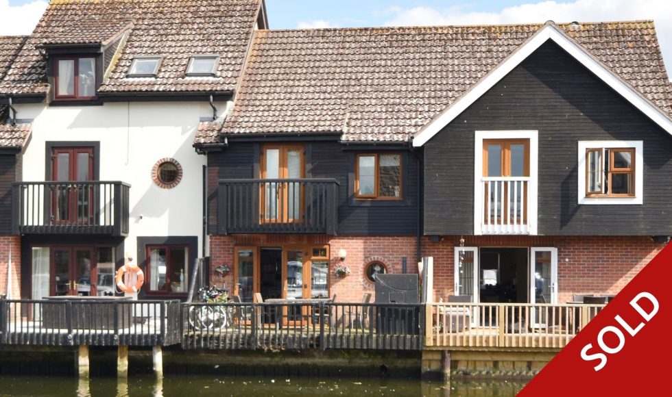 Wroxham and Hoveton Waterside Estate Agents