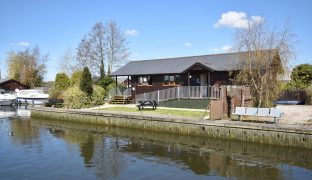 Brundall - Commercial premises and holiday lets