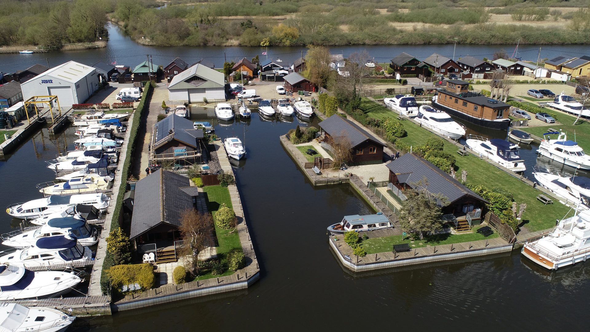 Commercial premises and holiday lets, Brundall Waterside Estate Agents