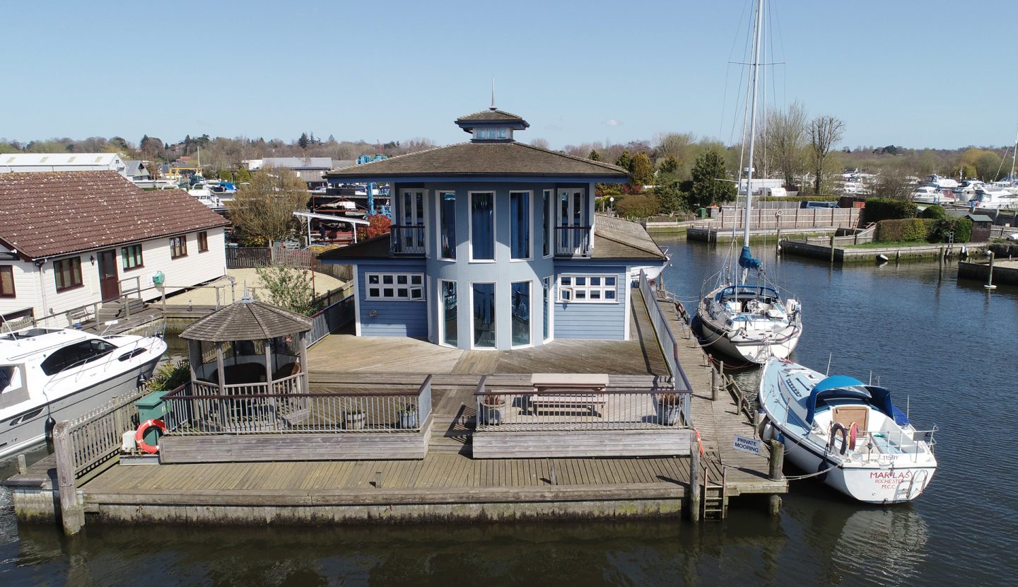 Detached house, Brundall Waterside Estate Agents