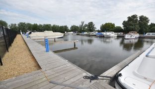 Potter Heigham - Mooring plot