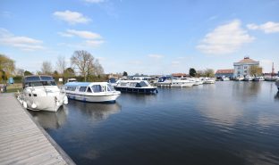 Potter Heigham - Mooring Plot