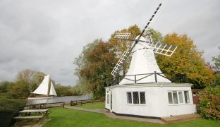 Horning - 3 Bedroom Windmill