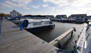 Potter Heigham - Mooring Plot