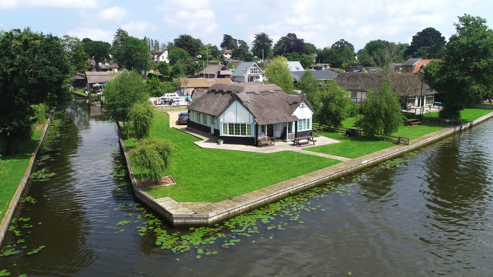 Waterside Estate Agents