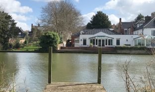 Beccles - Mooring plot