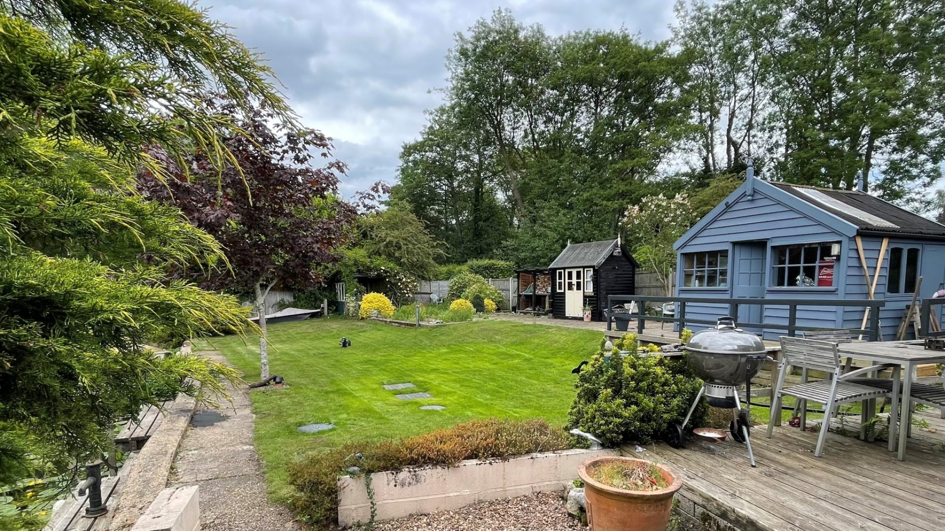 Detached single storey residence, Bungay Waterside Estate Agents