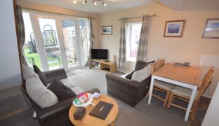 Wroxham - 2 Bedroom Holiday Cottage