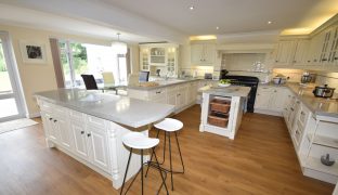 Filby - 6 Bedroom Detached bungalow