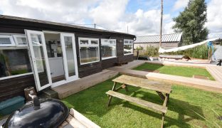 Potter Heigham - 2 Bedroom Detached bungalow