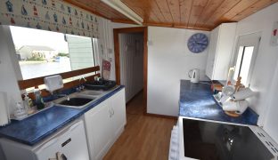 Potter Heigham - 2 Bedroom Detached bungalow