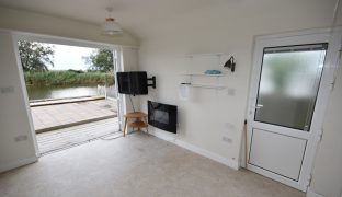 Martham - 1 Bedroom Detached bungalow