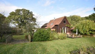 Beccles - 5 Bedroom Barn conversion