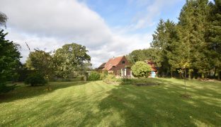 Beccles - 5 Bedroom Barn conversion