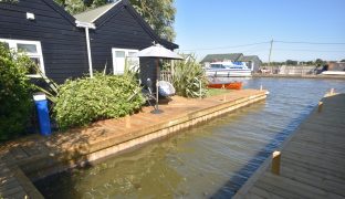 Potter Heigham - 2 Bedroom 2 bedroom detached bungalow