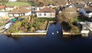 Hoveton - 3 Bedroom Detached bungalow