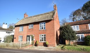 Horning - 2 Bedroom Semi-detached house