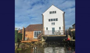 Stalham - 4 Bedroom Converted granary