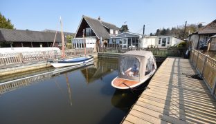 Hoveton - 2 Bedroom Detached bungalow