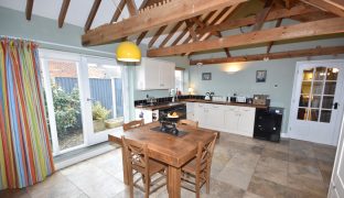 Thurne - 2 Bedroom Barn conversion