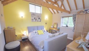 Thurne - 2 Bedroom Barn conversion