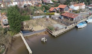 SOLD Reedham - Land