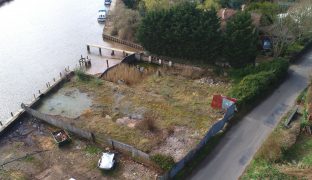 SOLD Reedham - Land