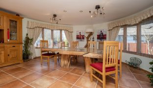 Wroxham - 7 Bedroom Detached house