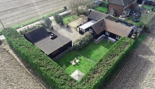 Thurne - 2 Bedroom Barn conversion