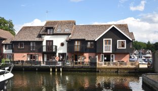 Wroxham - 3 Bedroom Town House