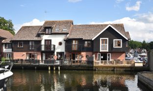 Wroxham - 3 Bedroom Town House