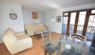 Wroxham - 3 Bedroom Town House