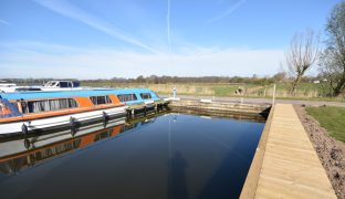 Potter Heigham - Mooring plot