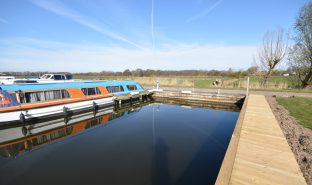 Potter Heigham - Mooring plot