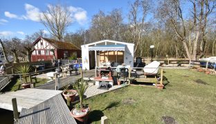 Horning - Plot with Summer House