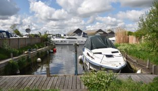 Brundall - Mooring Plot