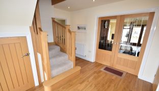 Hoveton - 4 Bedroom Detached house