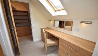 Hoveton - 4 Bedroom Detached house