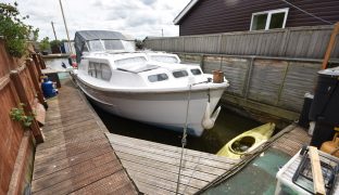 Potter Heigham - Mooring Plot