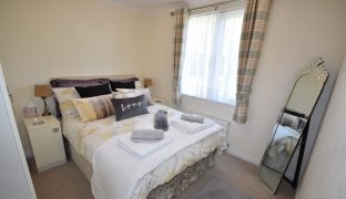 Corton - 2 Bedroom Lodge